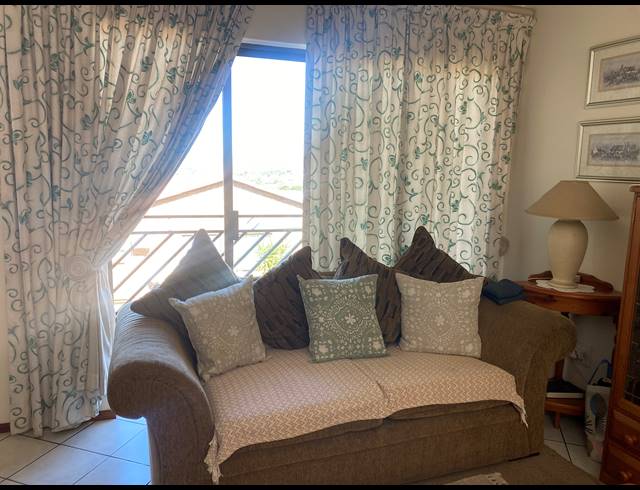 2 BEDROOM TOWNHOUSE FOR SALE IN RIDGEWAY